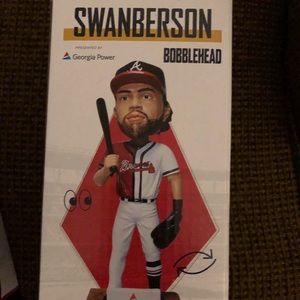 Swanberson bobblehead.